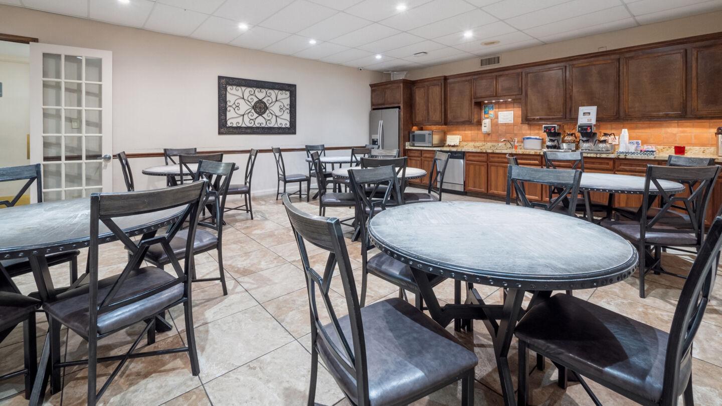 Skelton Funeral Home gallery image 6